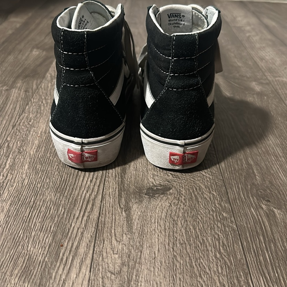Platform vans - Picture 5 of 5